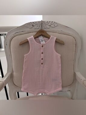 🤍 12~18 Mth Ballet Pink 100% Muslin Cotton Button Down Romper NWT